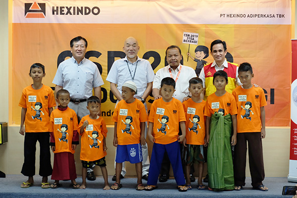 Hexindo Held Mass Circumcision Activity in CSR 31SA Berbagi